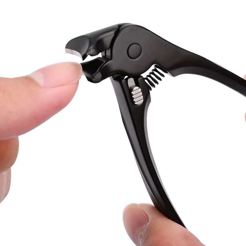 Curved Blade Nail Clipper